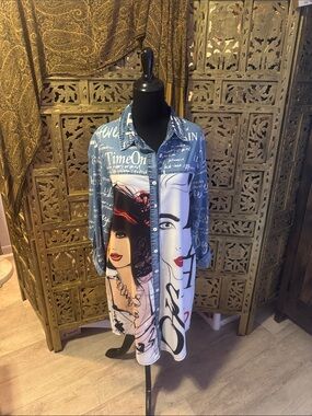 Graphic Art Print Button-Up Shirt Dress in Blue and White